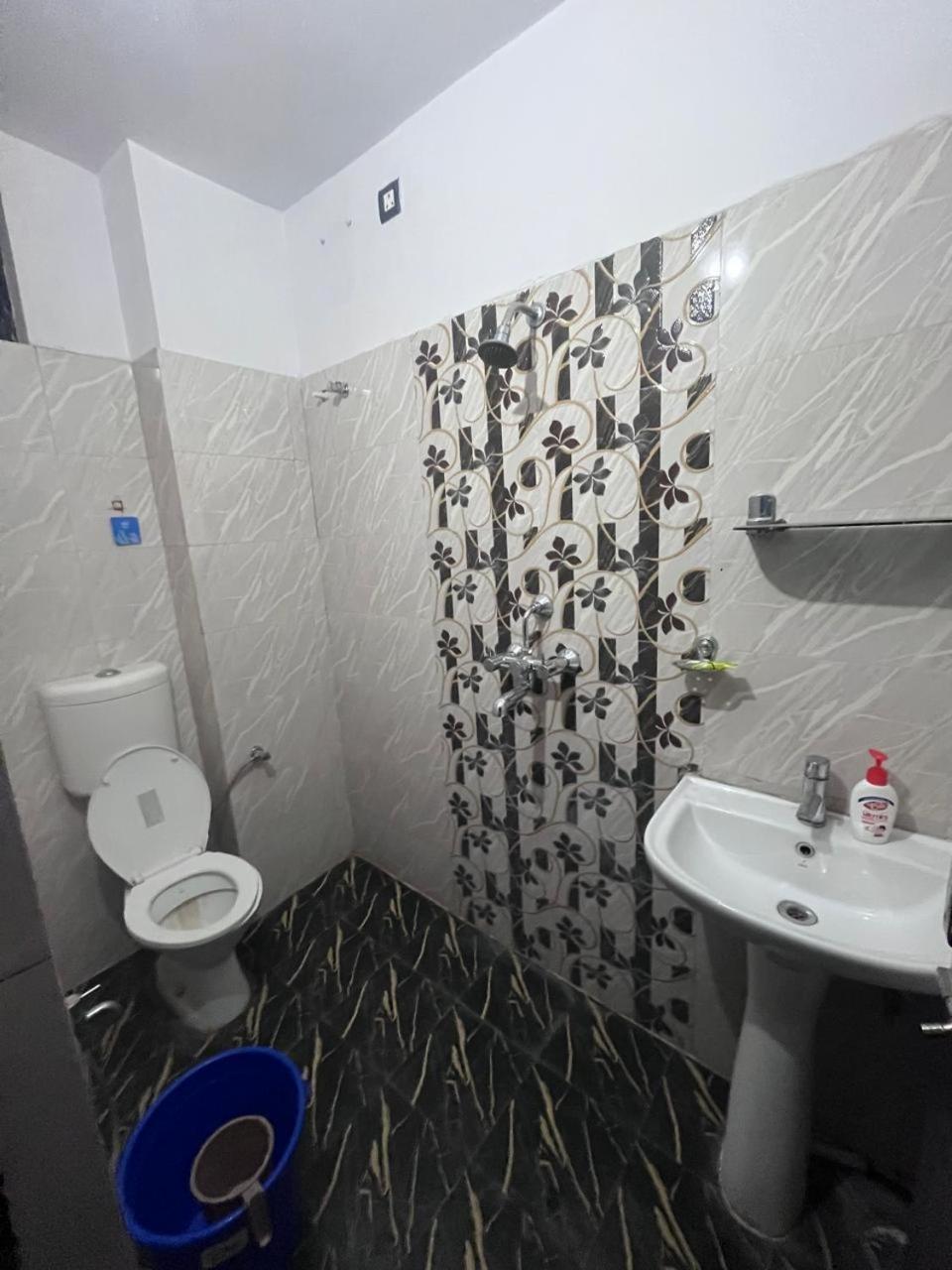 Kashi Anadam Bnb Varanasi Ngoại thất bức ảnh